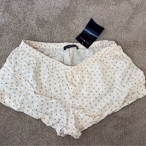 Brandy Melville Cream Floral Pajama Shorts